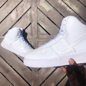 2015 Archive Nike Air Force 1 white Patent 7y 8.5w